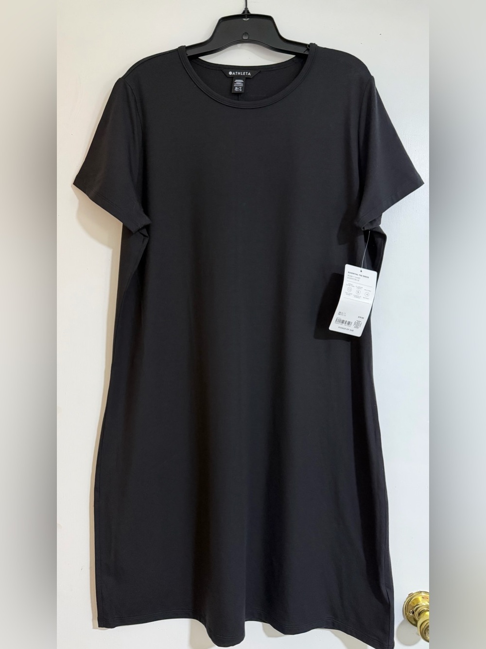 Athleta XL-T (extra large tall) Black Crewneck T-Shirt Dress — Short Sleeve